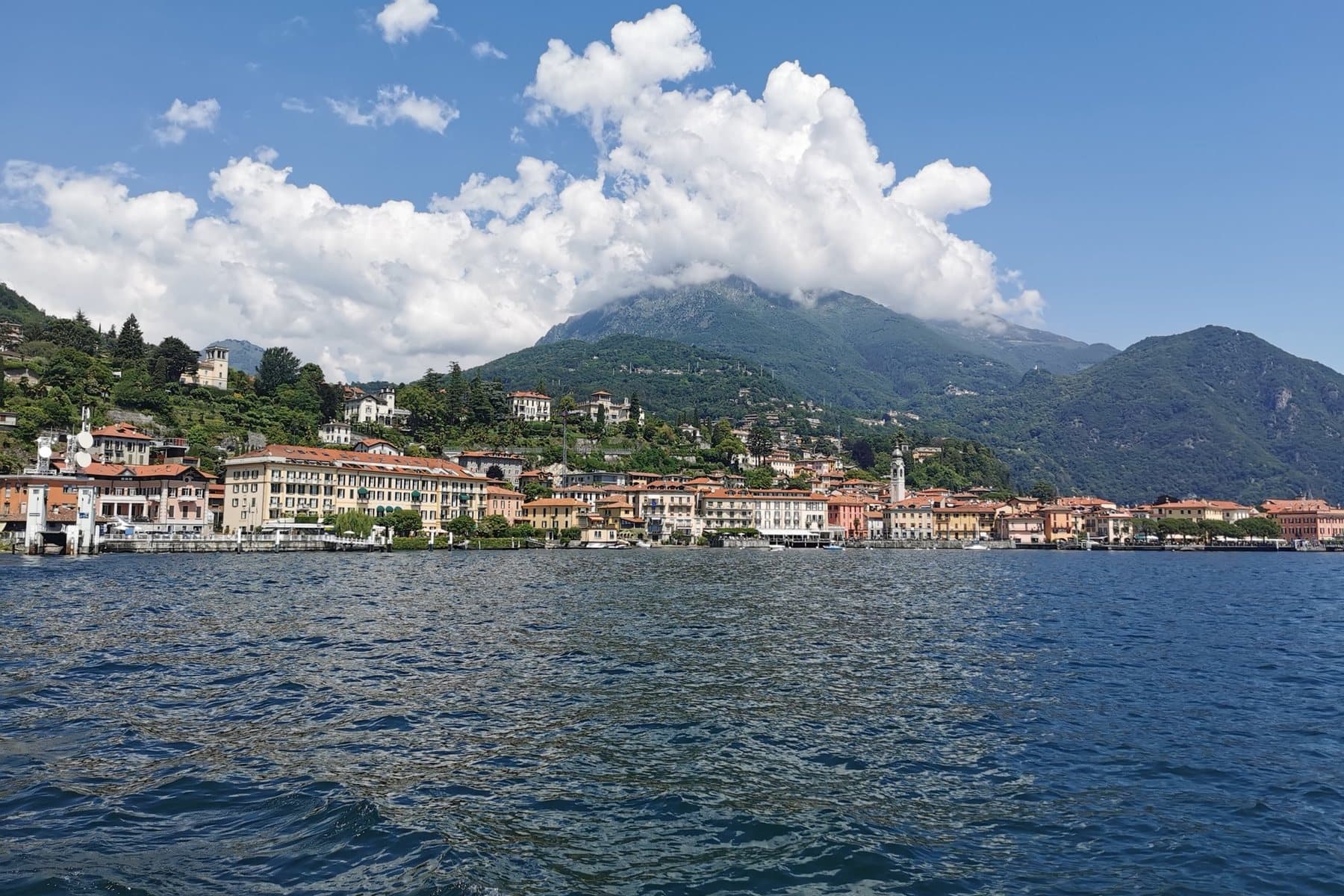 La vista sul lago dalla proprietà