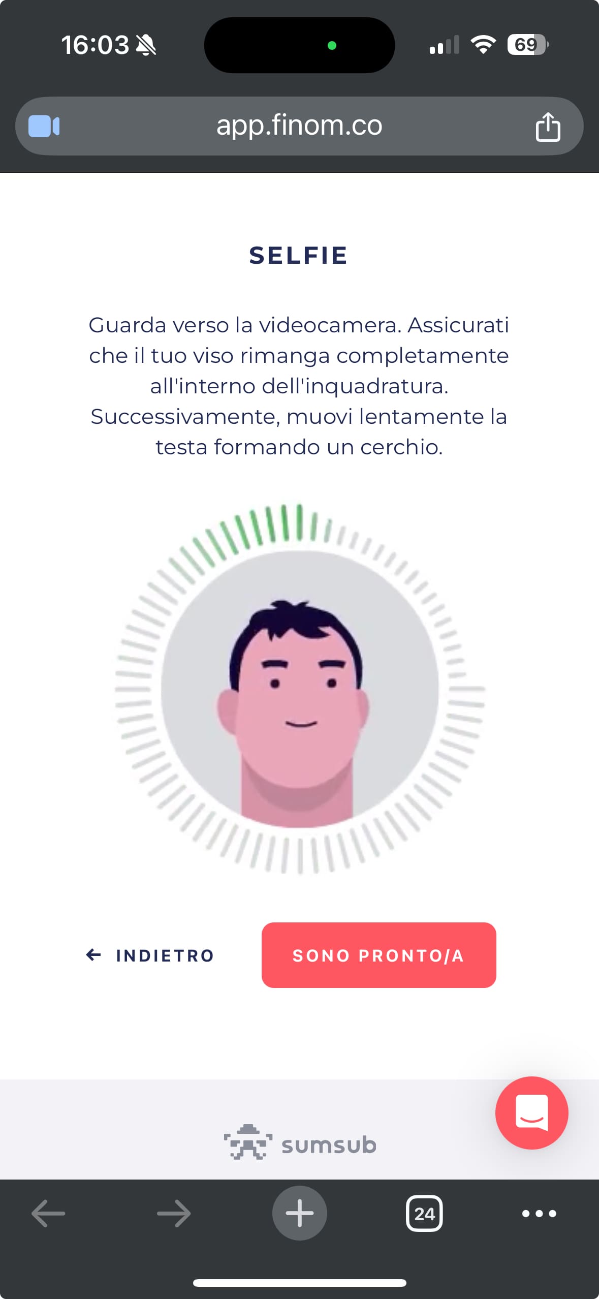 Procedura di selfie per video-riconoscimento Vengono fornite le istruzioni su come ruotare il viso durante la procedura di video-riconoscimento.